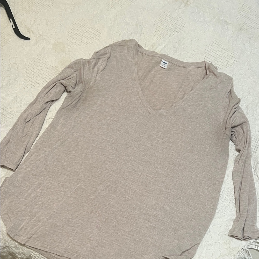 Old Navy Women's Long Sleeve Top - cream and black